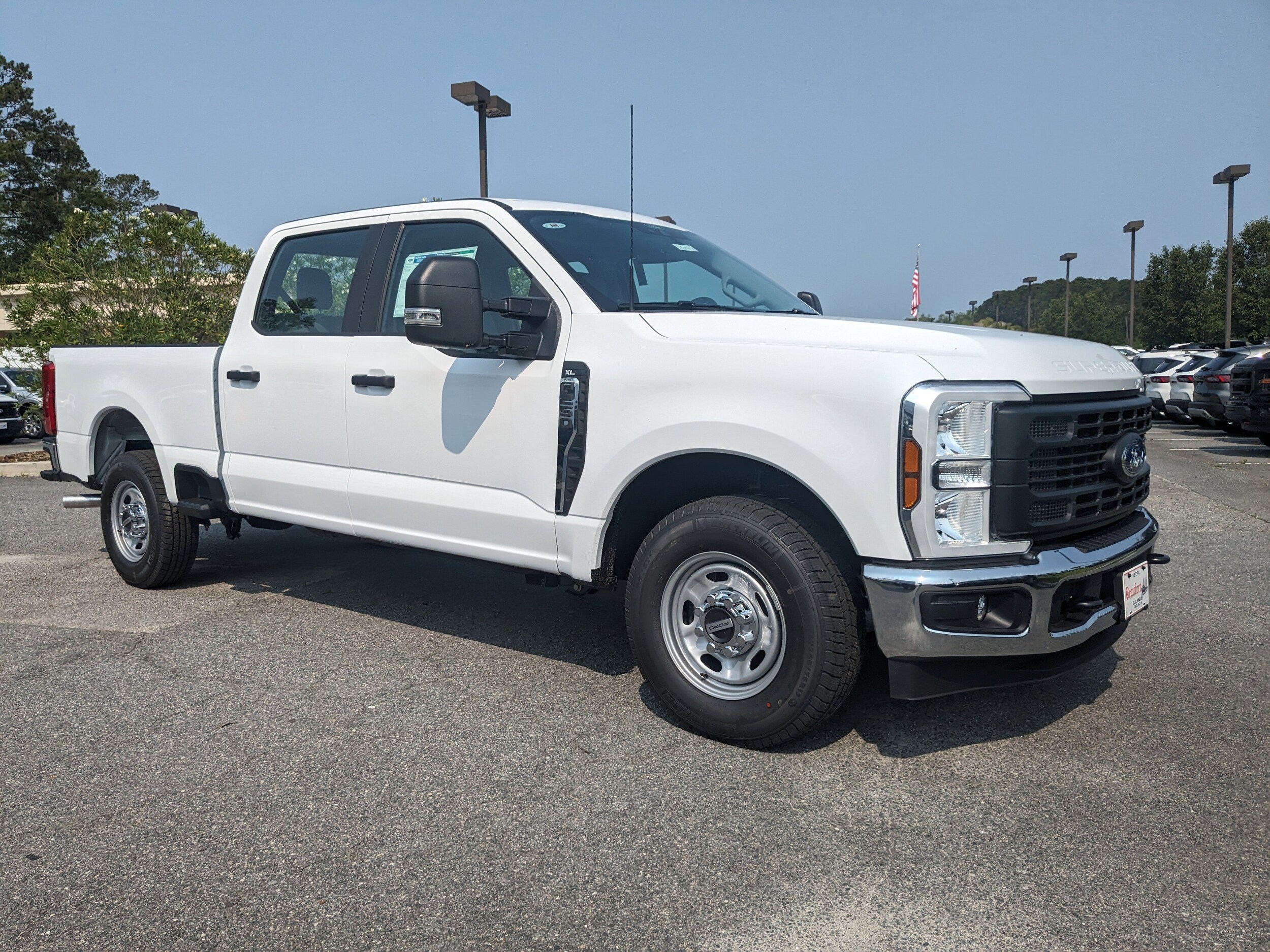 2025 Ford F-250 XL photo 2