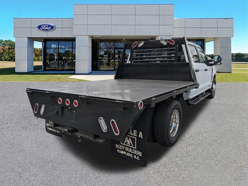 New 2024 Ford F-350 Chassis XL Chassis