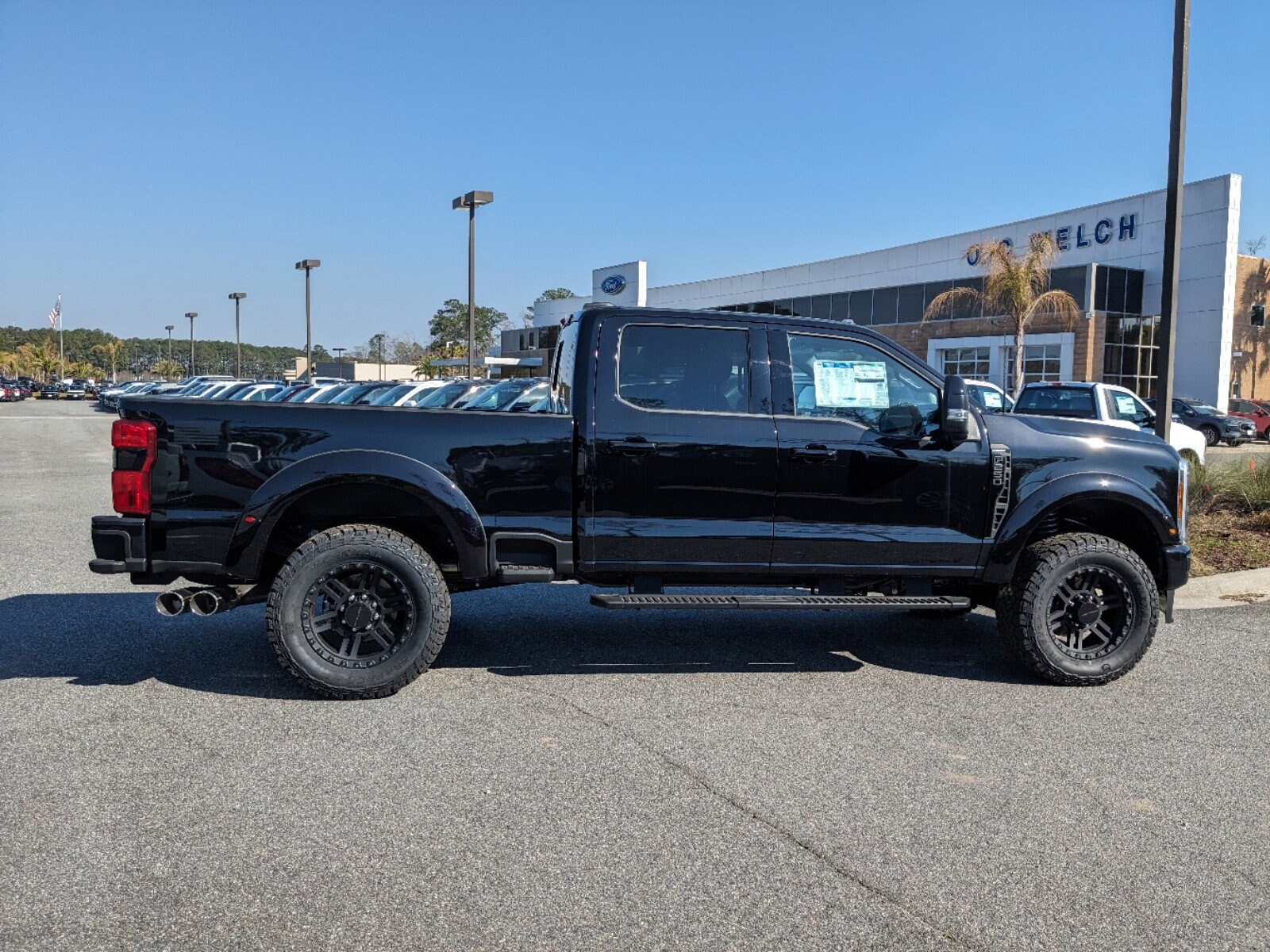 2024 Ford F-250 photo 2