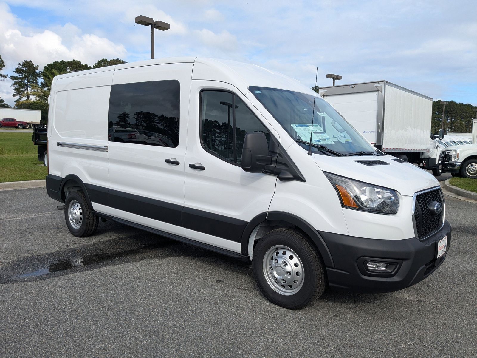 2025 Ford Transit photo 2