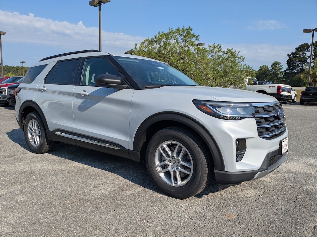 New 2025 Ford Explorer Active SUV