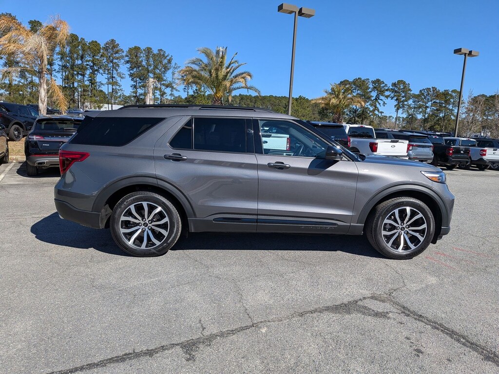 Certified 2023 Ford Explorer ST-Line SUV