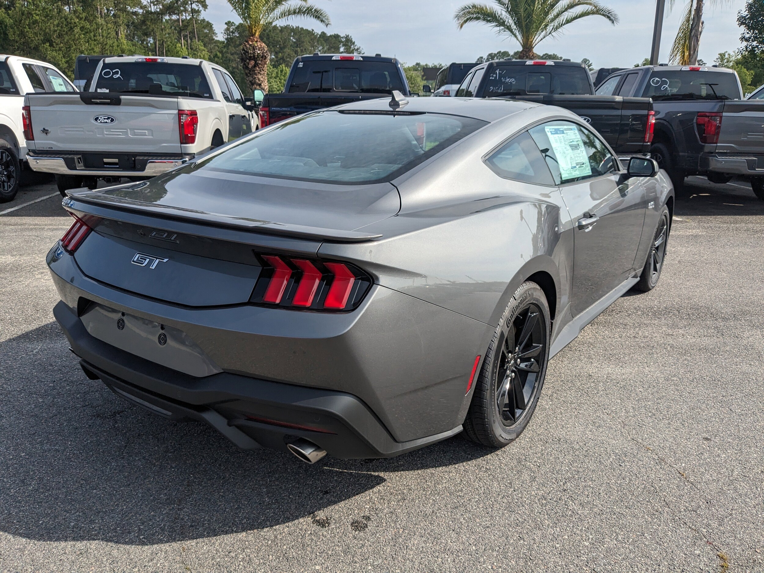 2025 Ford Mustang GT photo 4
