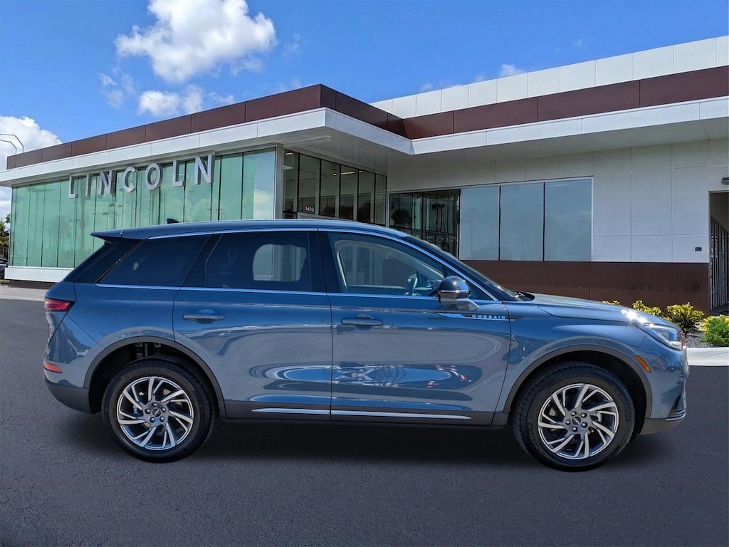 Certified 2025 Lincoln Corsair Premiere SUV