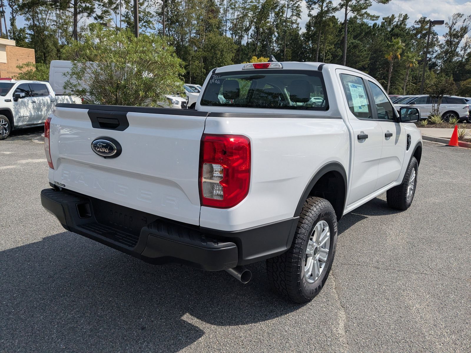 2025 Ford Ranger XL photo 3
