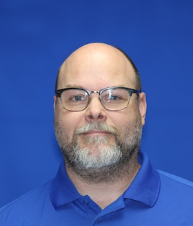 Staff member Chris Wiszowaty from cb3d694840f1