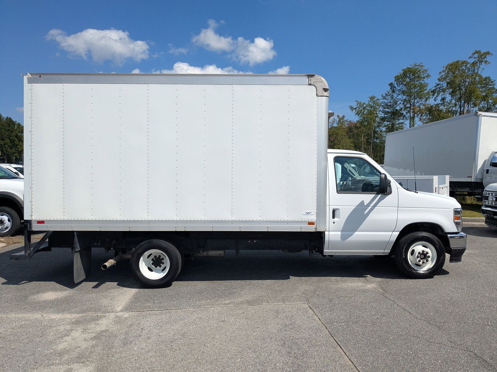 2024 Ford E-350 Base photo 2