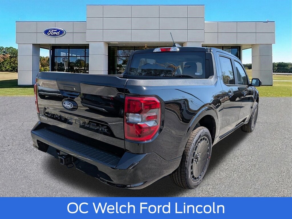 New 2026 Ford Maverick Lobo Standard Truck