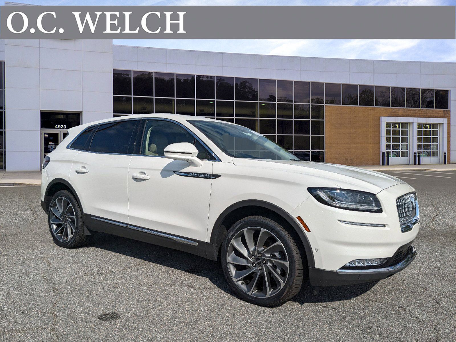 2023 Lincoln Nautilus Reserve's photo