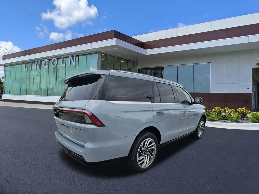 New 2027 Lincoln Navigator Reserve SUV