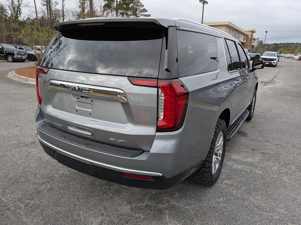 Used 2023 GMC Yukon XL SLT SUV
