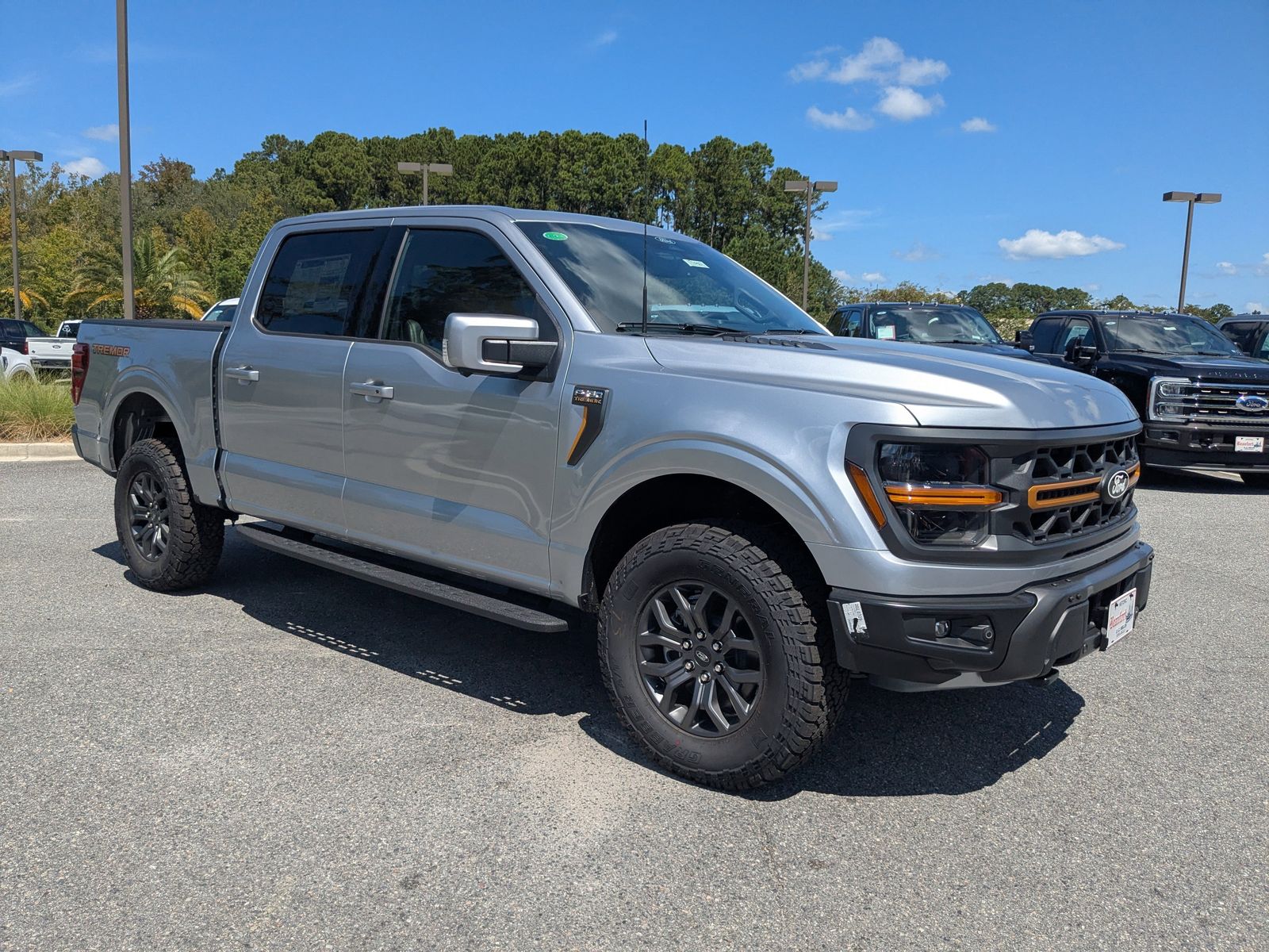 2025 Ford F-150 Tremor photo 2