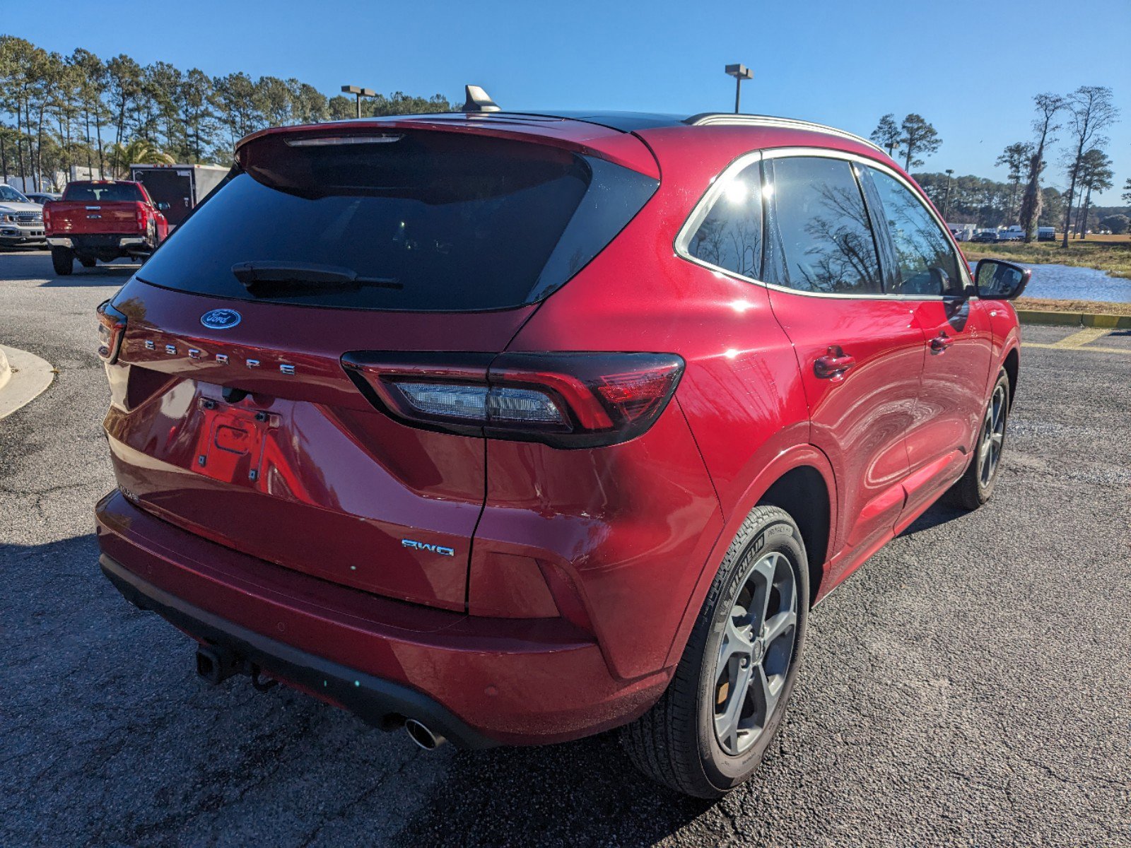 2023 Ford Escape ST-Line Select photo 4