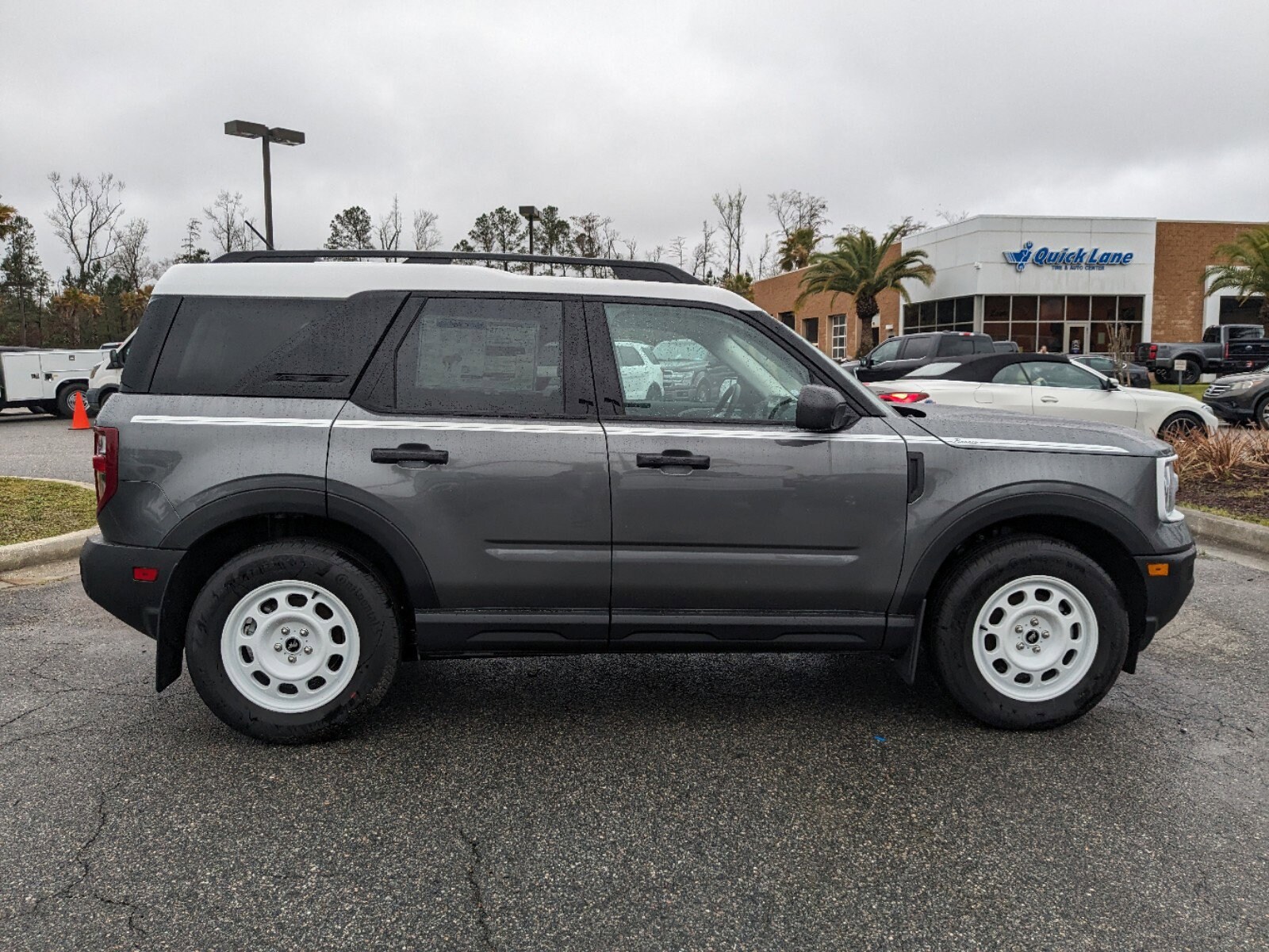 2025 Ford Bronco Sport Heritage photo 3