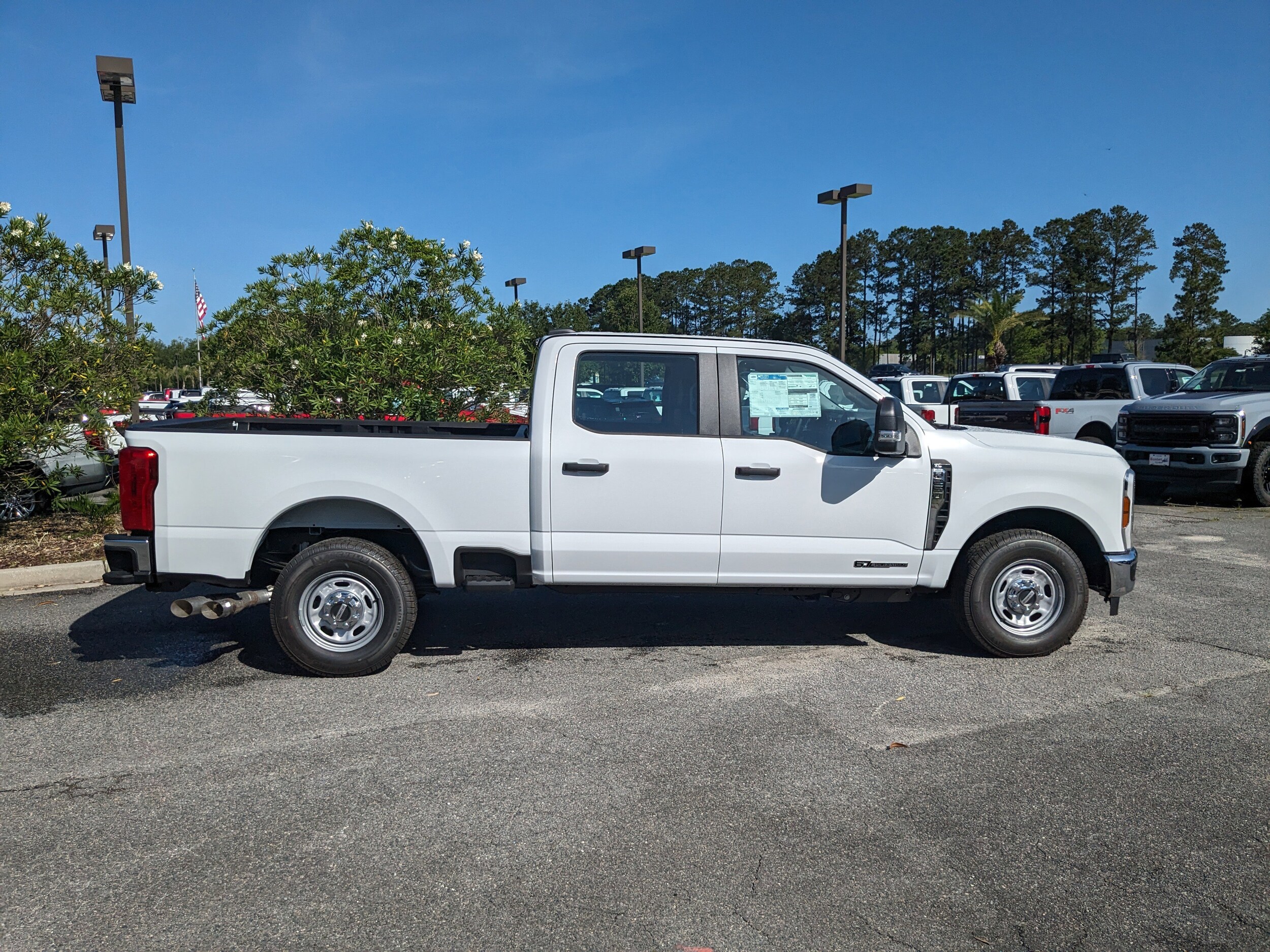 2025 Ford F-250 XL photo 3