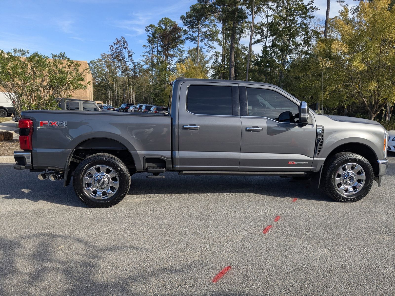 2023 Ford F-250 Lariat photo 3