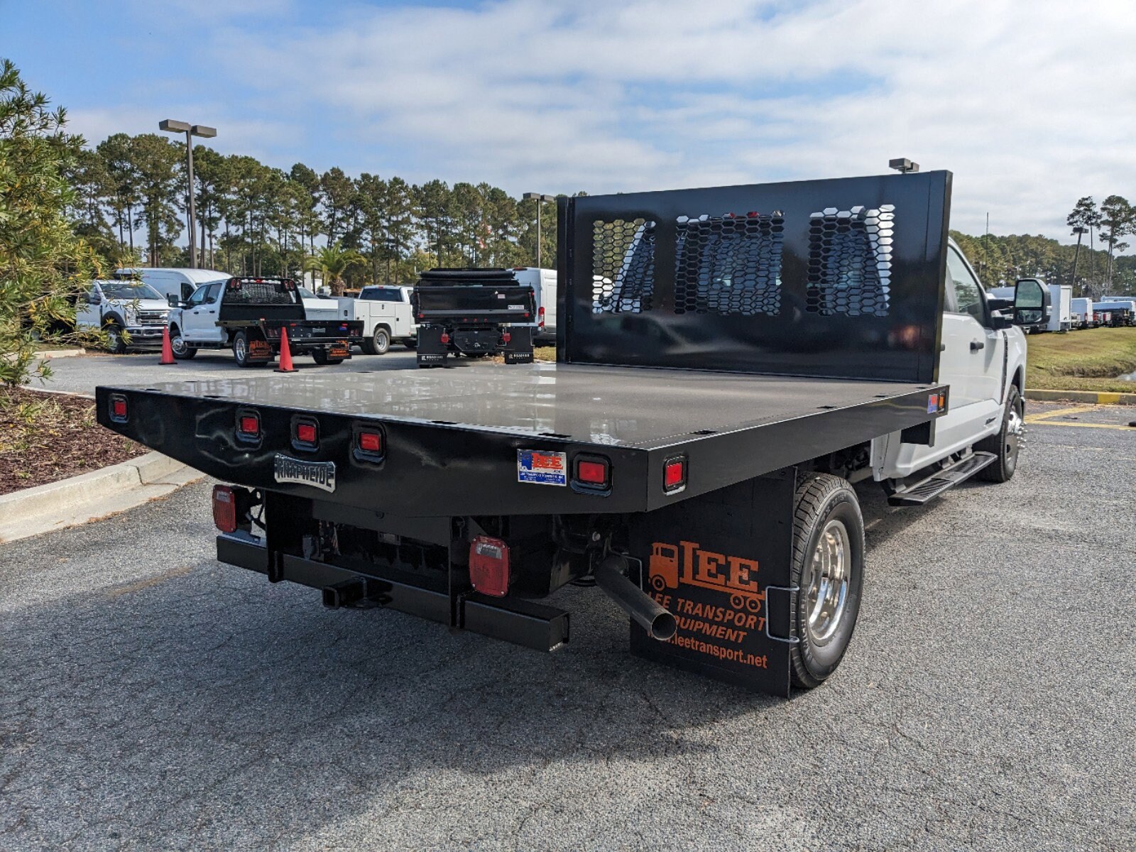 2024 Ford F-350 XL photo 3