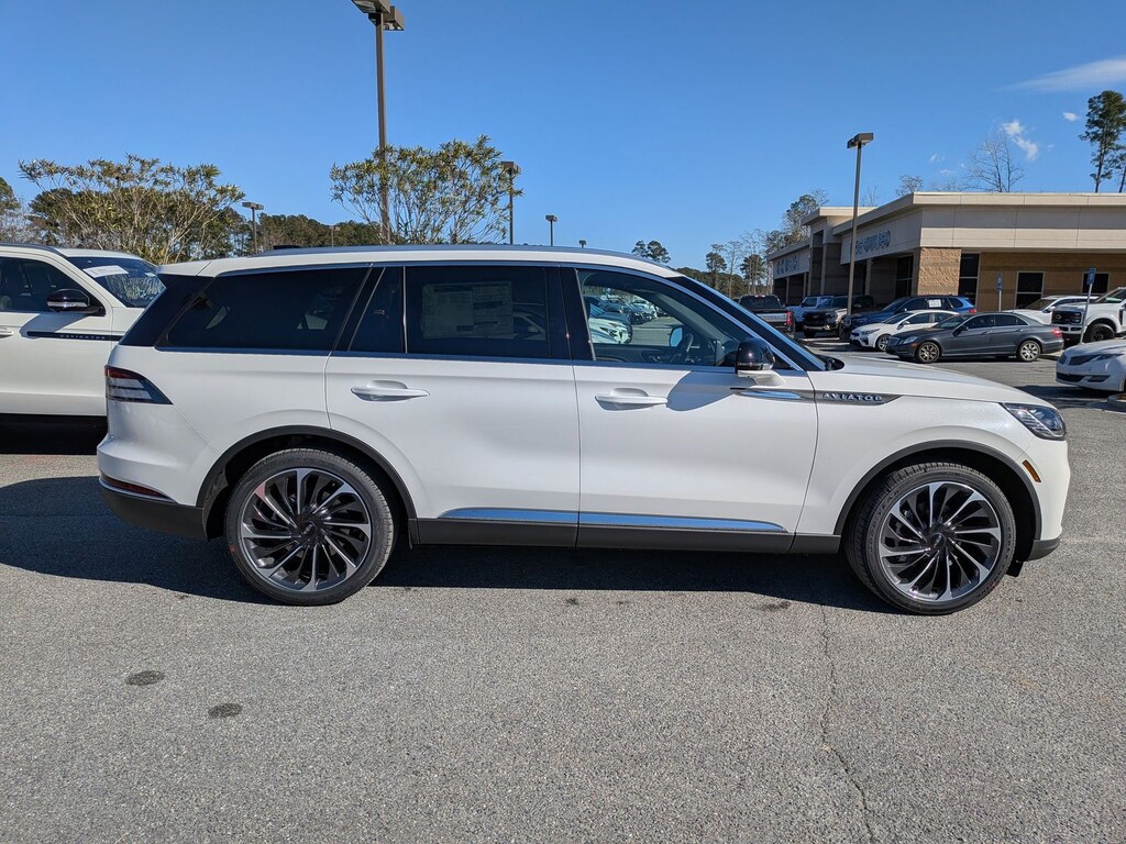 New 2026 Lincoln Aviator Reserve SUV