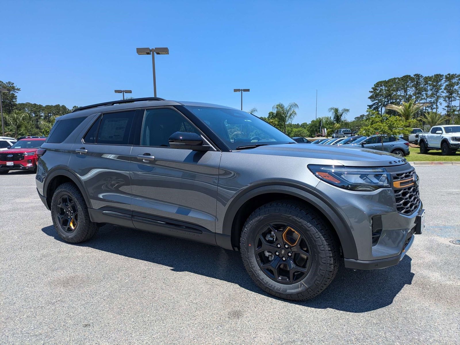 2026 Ford Explorer Tremor 4WD's photo