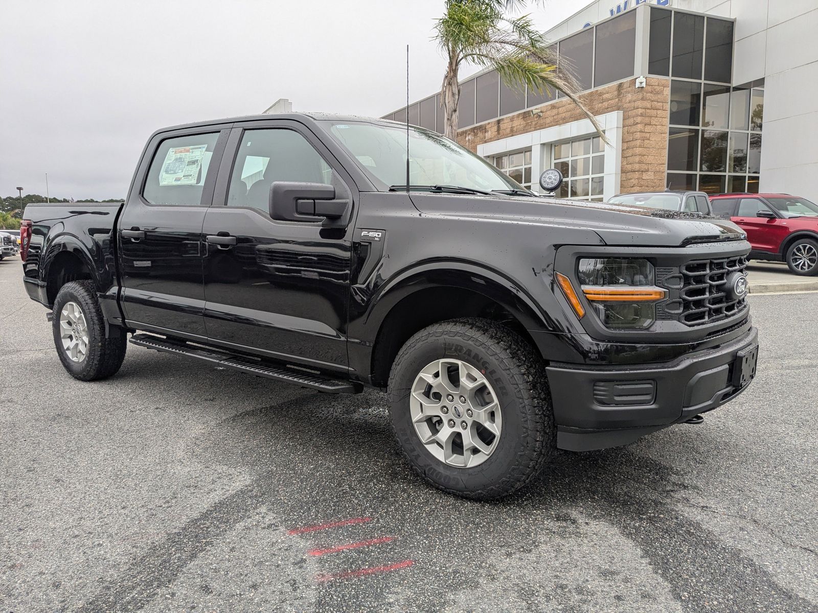 2025 Ford F-150 XL photo 2