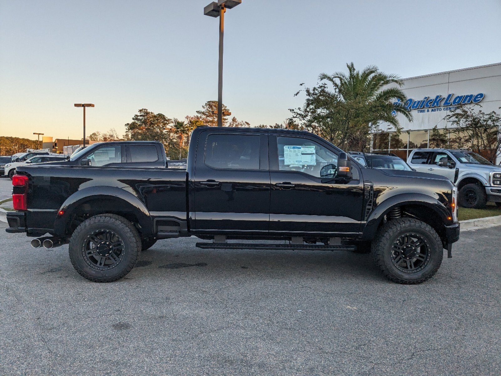 2024 Ford F-250 photo 2