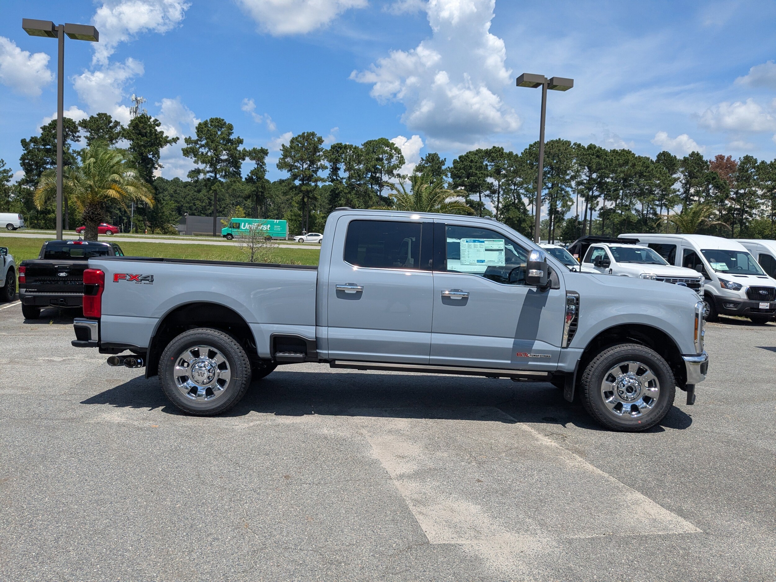 2025 Ford F-250 King Ranch photo 3