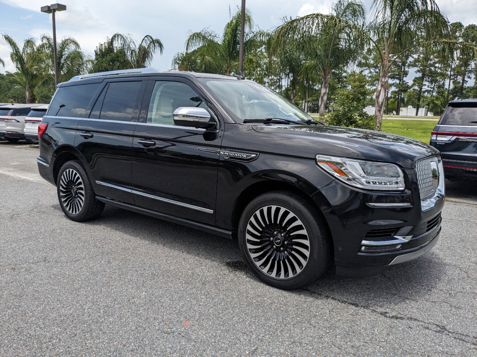 Used 2021 Lincoln Navigator Black Label with VIN 5LMJJ2TT2MEL11580 for sale in Hardeeville, SC