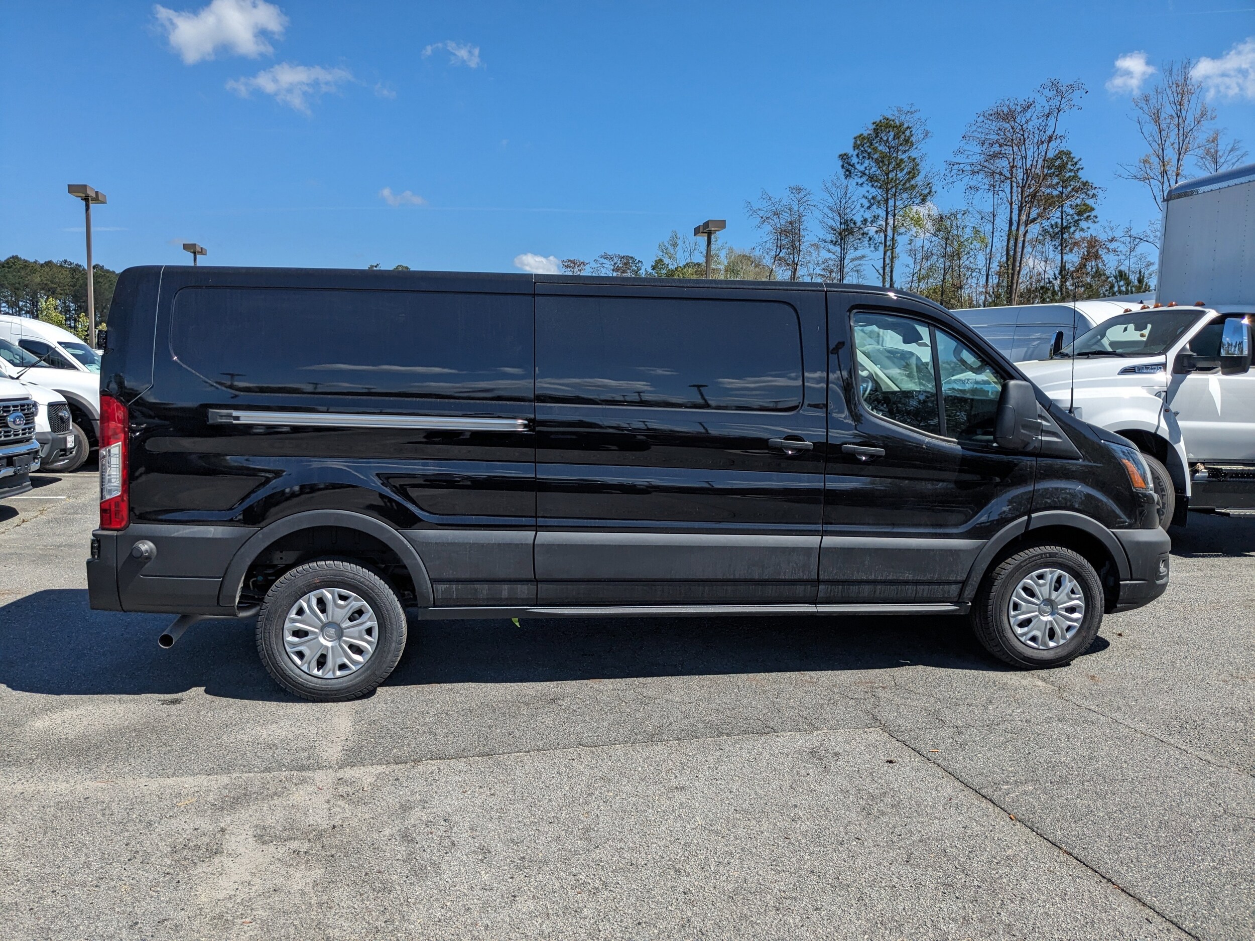 2024 Ford Transit photo 3