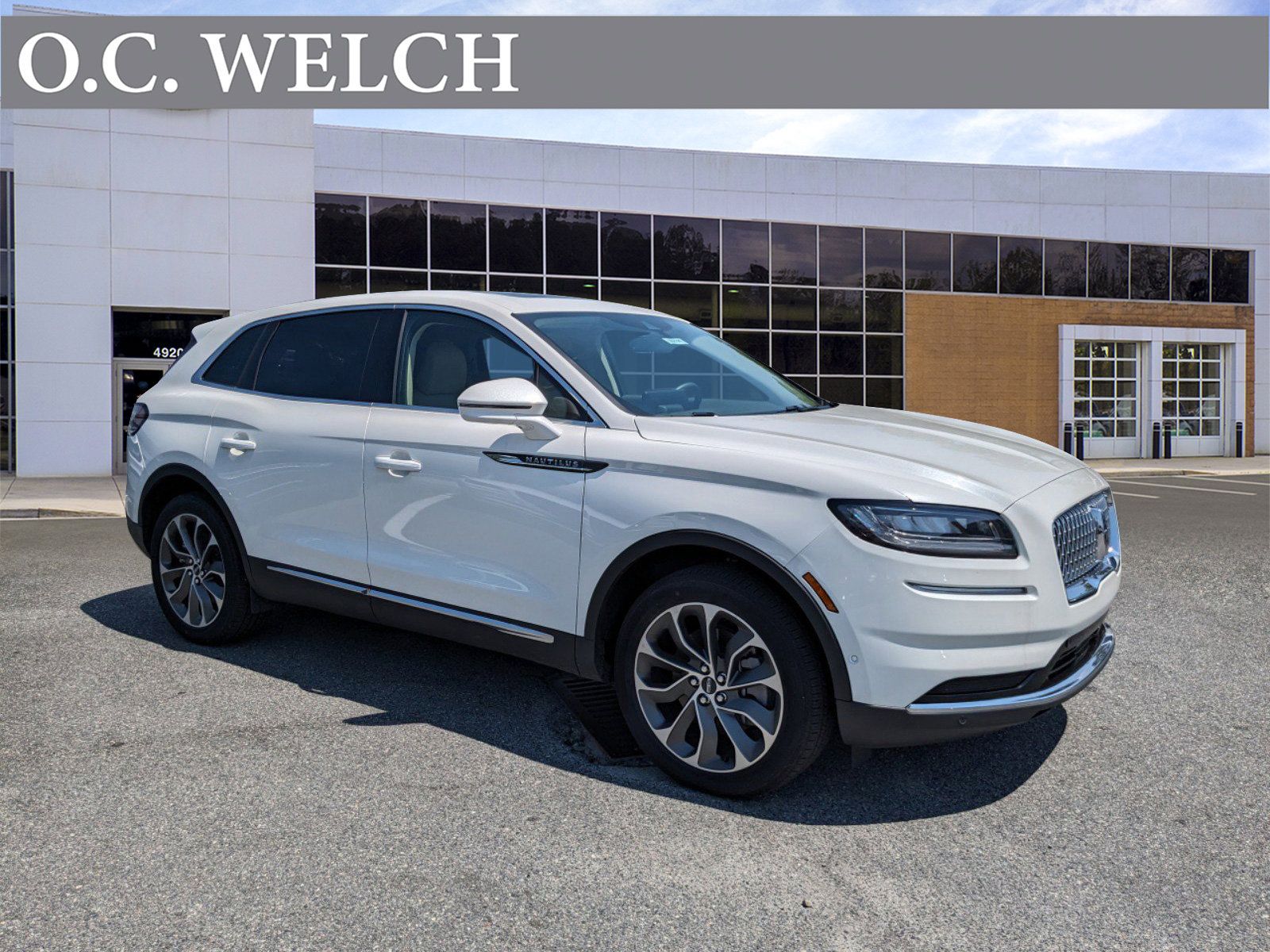 2023 Lincoln Nautilus Reserve's photo