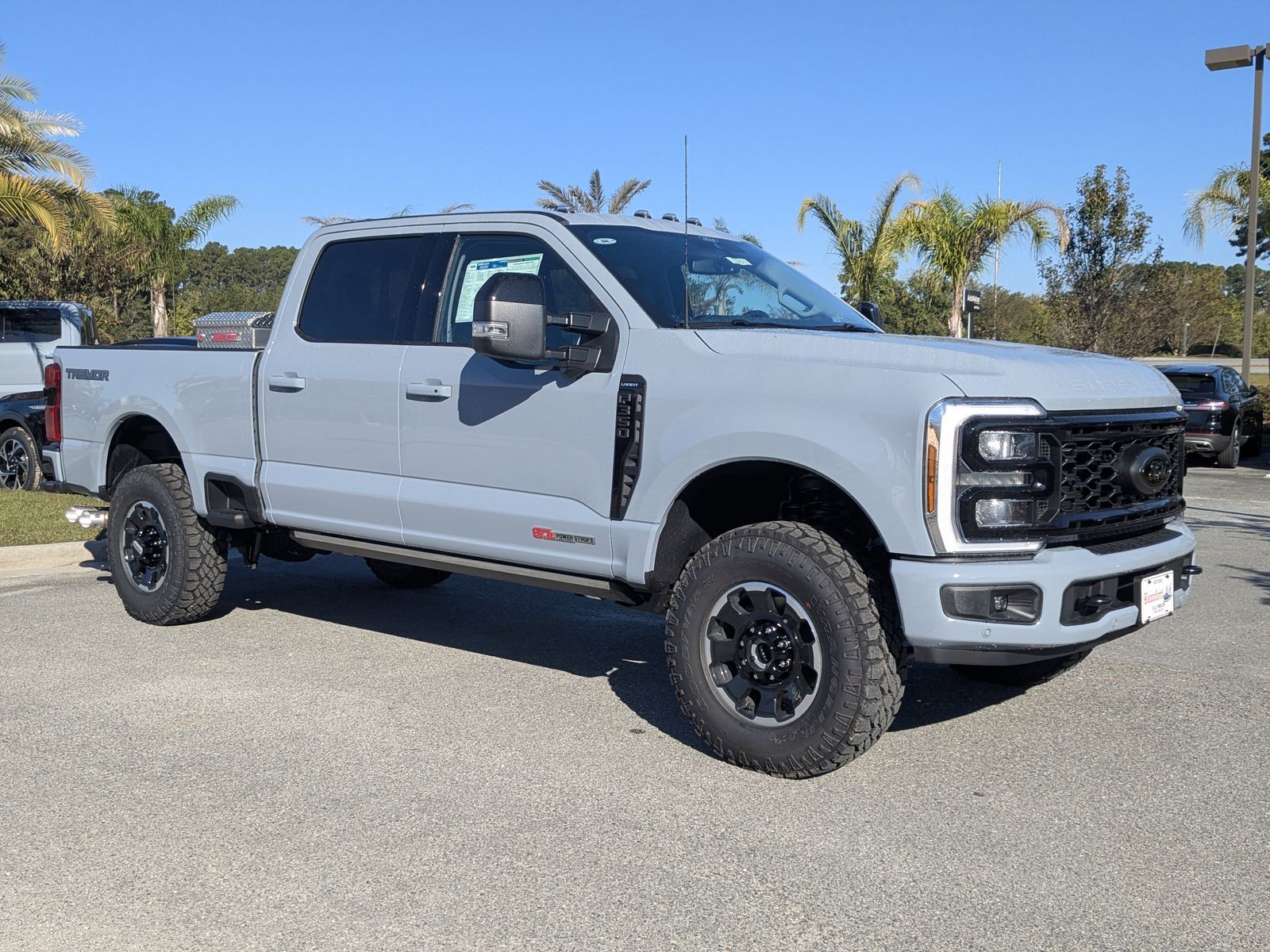 2026 Ford F-350 Super Duty Lariat's photo