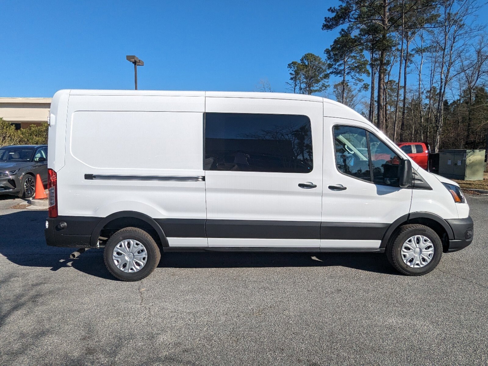 2024 Ford Transit photo 3