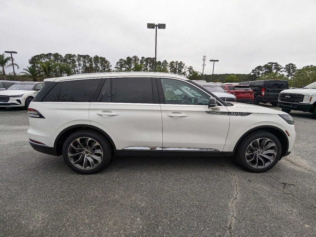 New 2025 Lincoln Aviator Reserve SUV