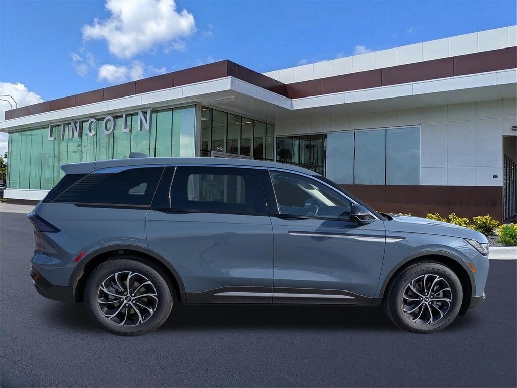 New 2026 Lincoln Nautilus Premiere SUV