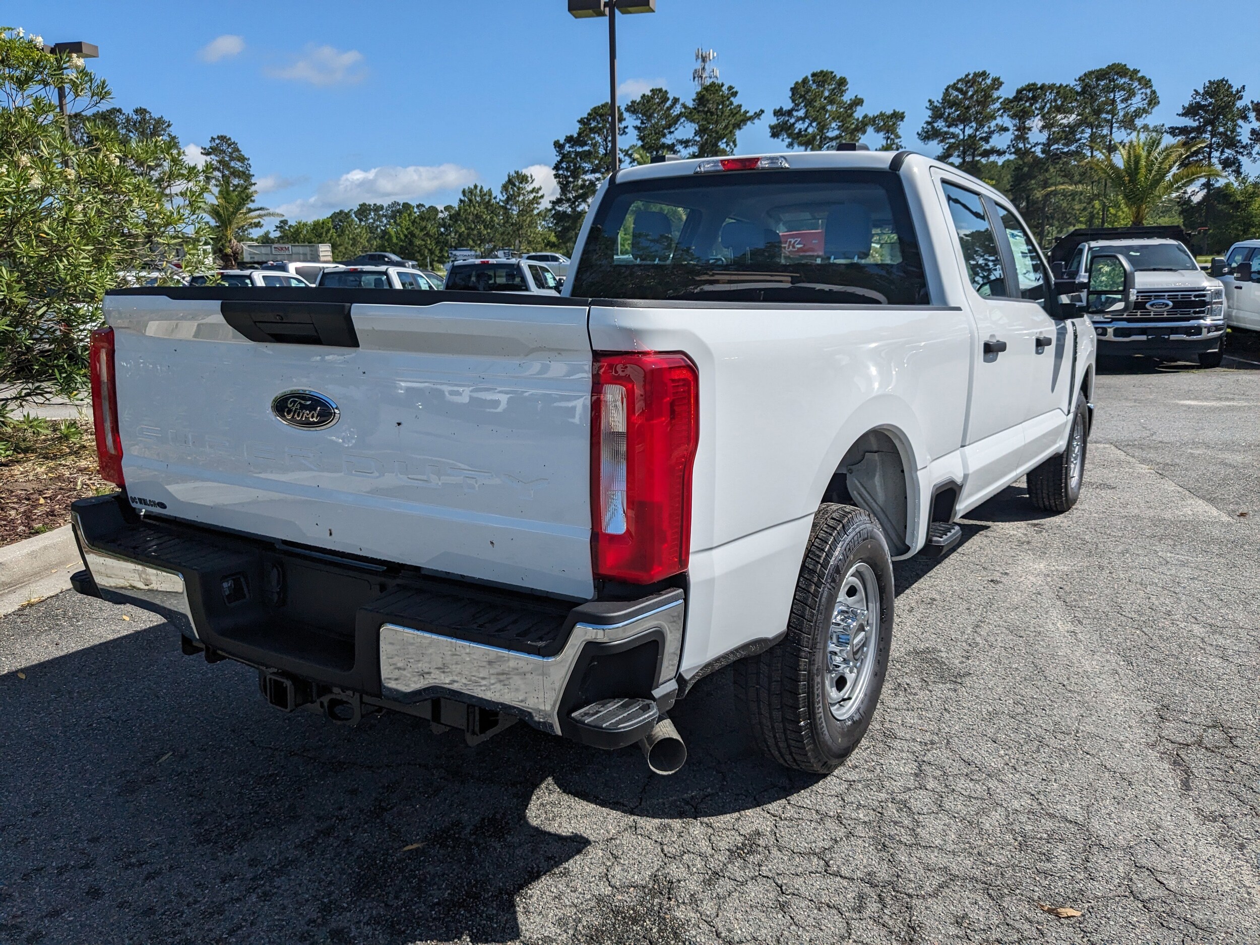 2025 Ford F-250 XL photo 4