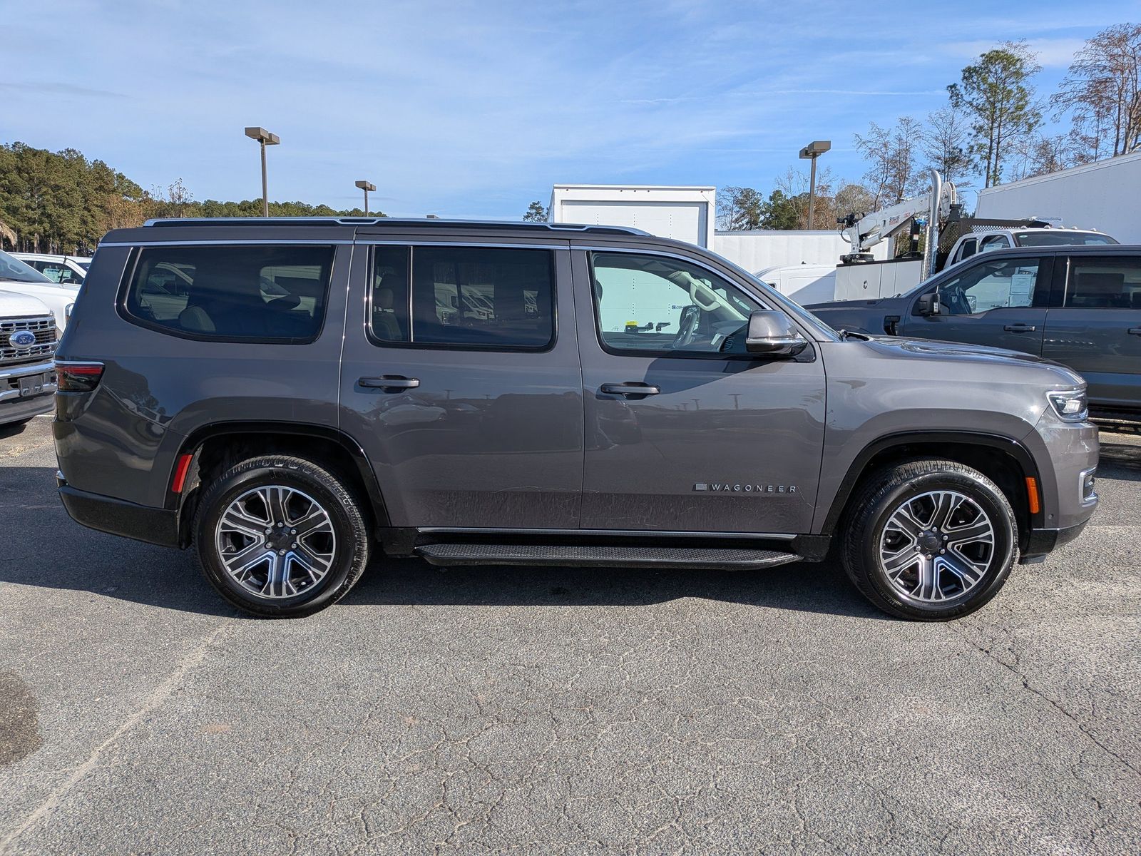 2022 Jeep Wagoneer Series III photo 2