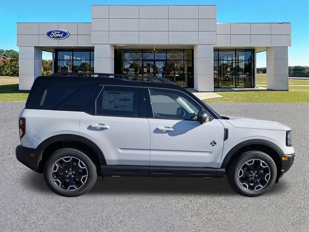 New 2025 Ford Bronco Sport Outer Banks SUV