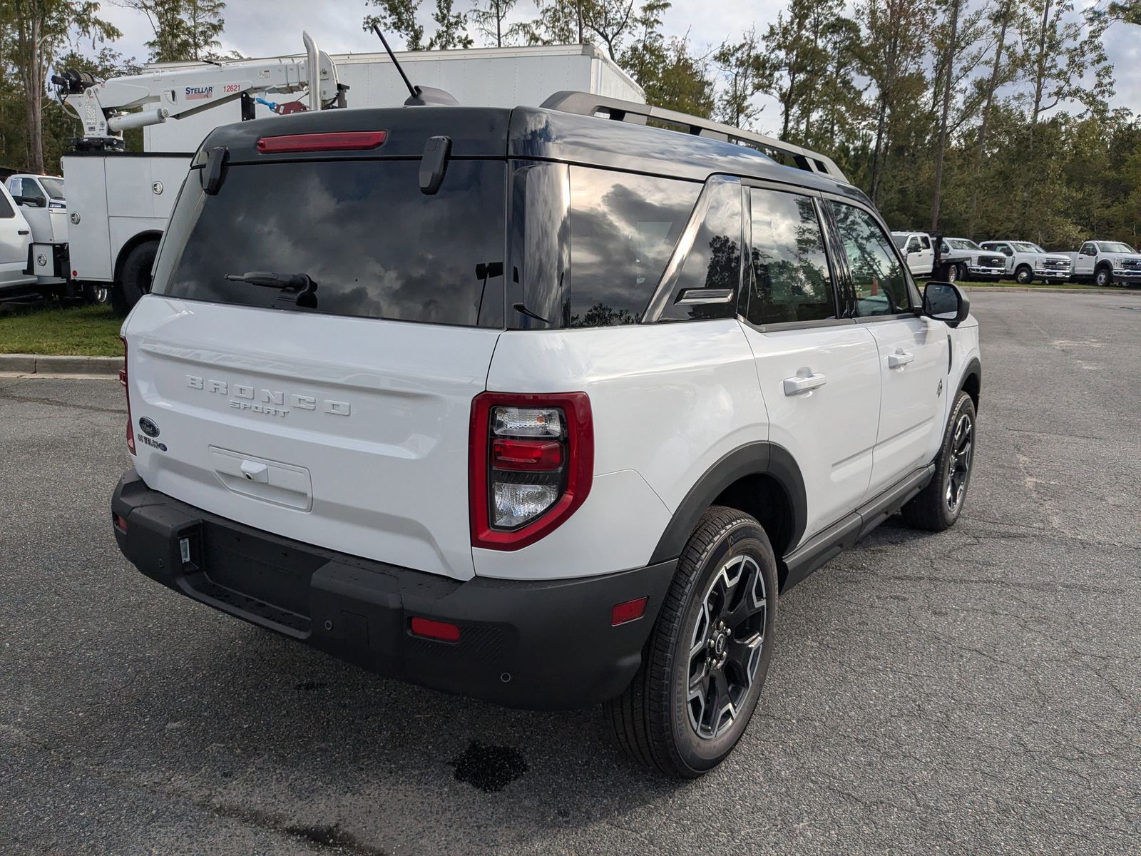 2025 Ford Bronco Sport Outer Banks photo 2