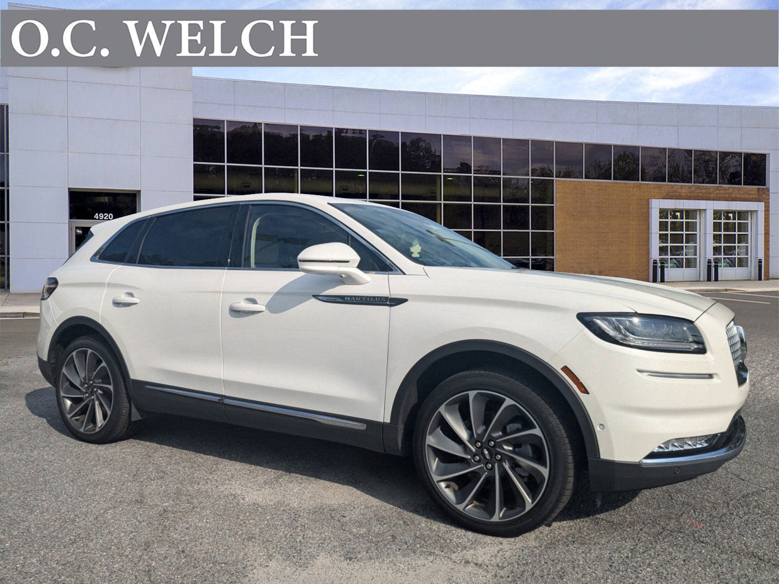 2023 Lincoln Nautilus Reserve's photo