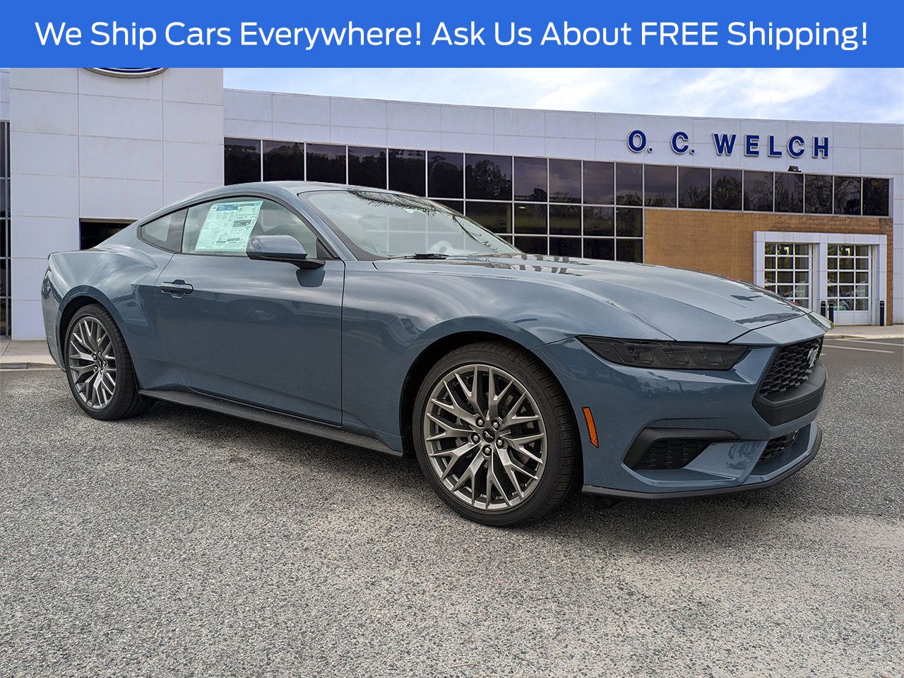 2025 Ford Mustang EcoBoost Premium's photo