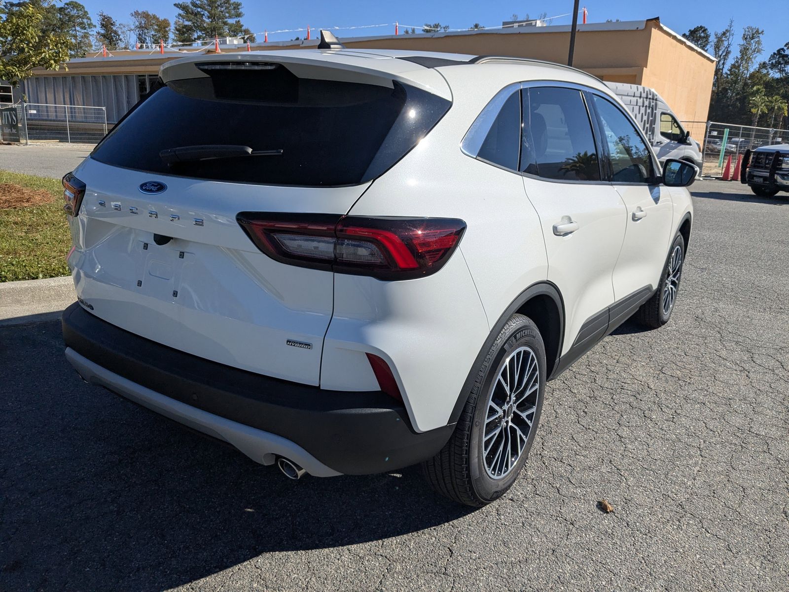 2024 Ford Escape Base photo 4