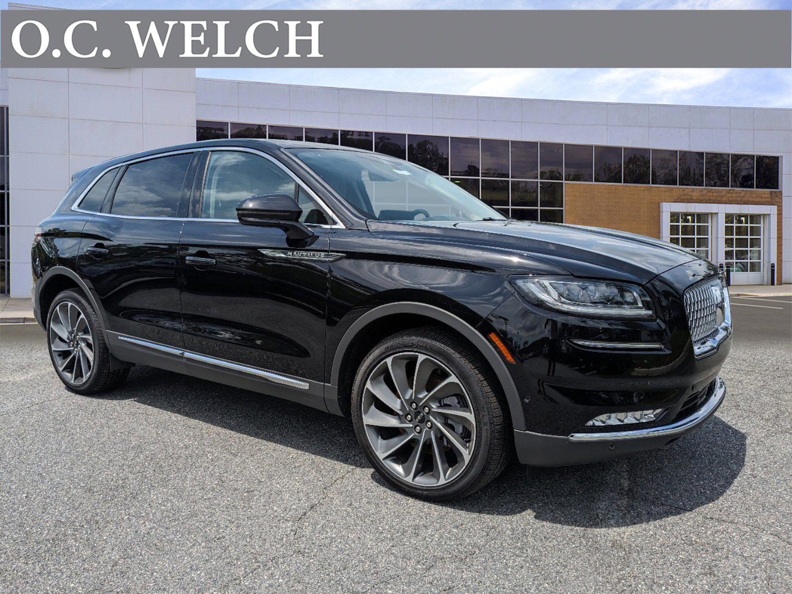 2023 Lincoln Nautilus Reserve's photo