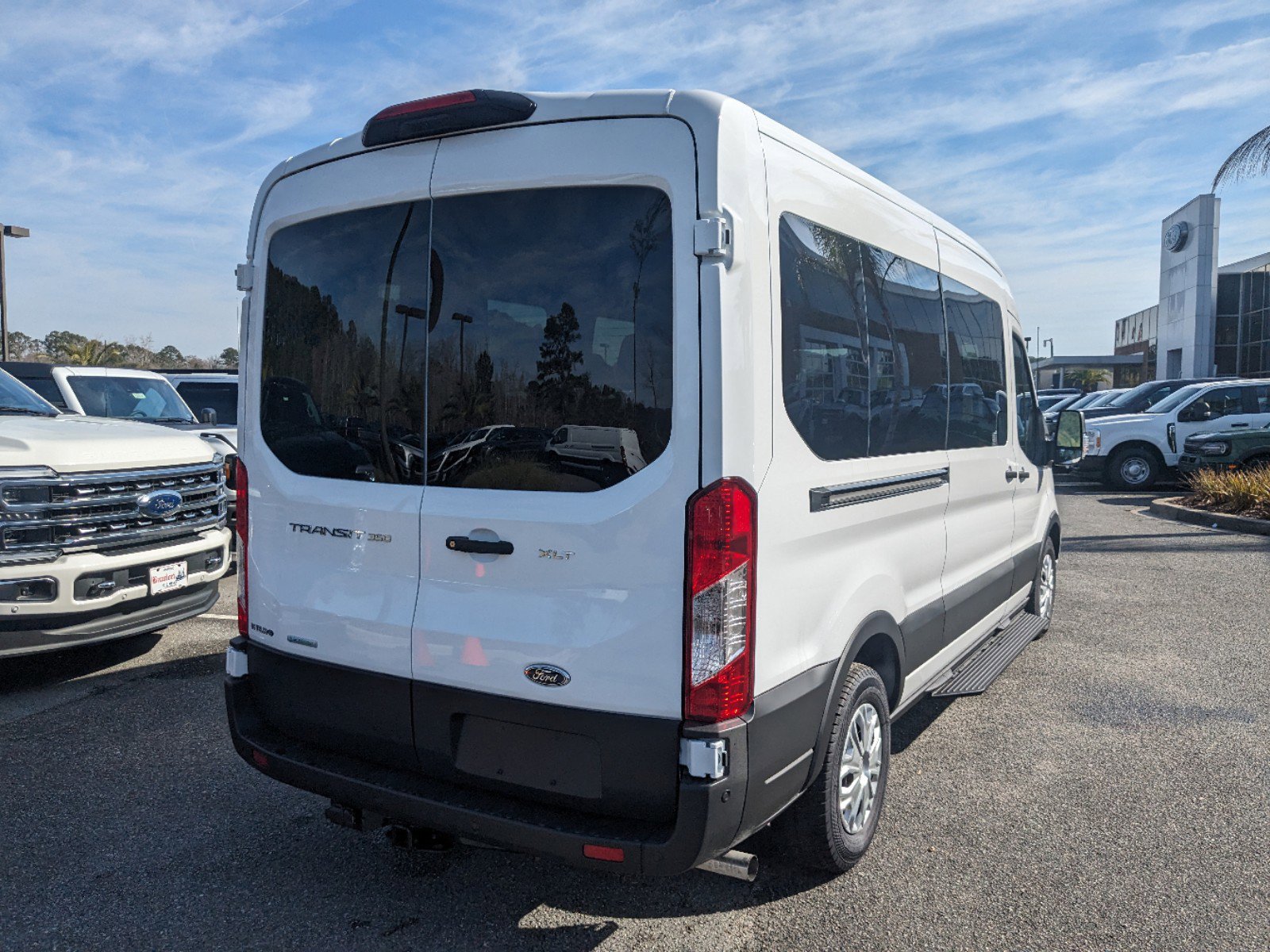 2024 Ford Transit photo 4