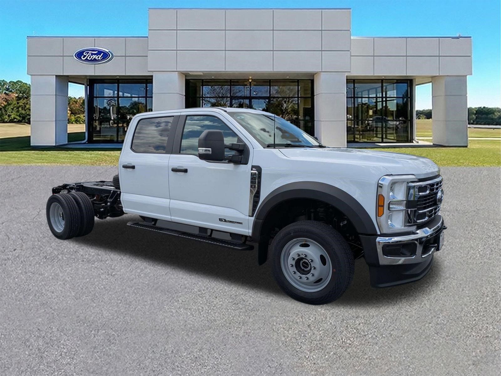 2026 Ford F-450 Super Duty Chassis Cab