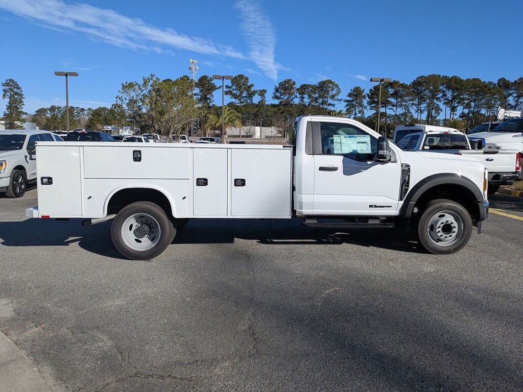 New 2025 Ford F-450 Chassis XL Chassis