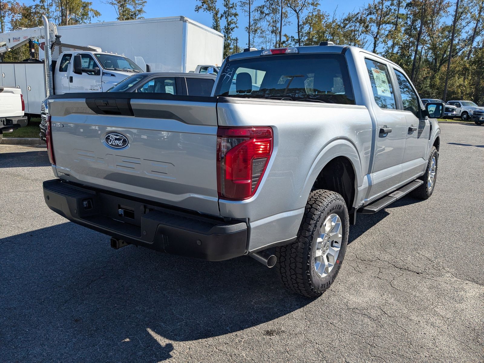 2025 Ford F-150 XL photo 3