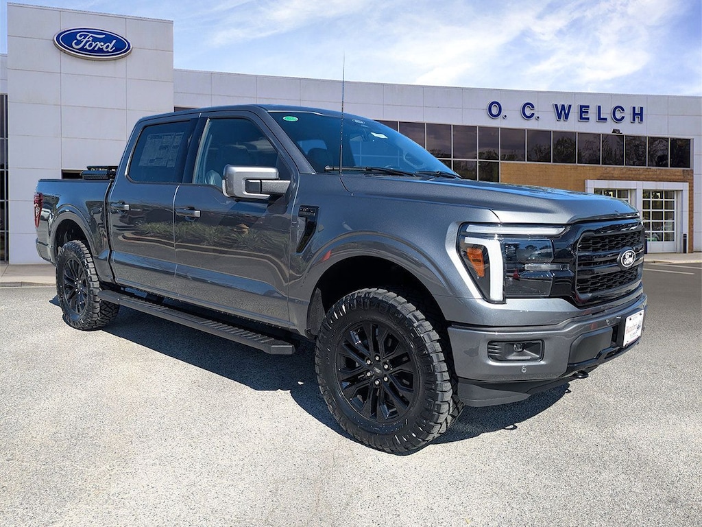 New 2025 Ford F-150 Lariat Truck