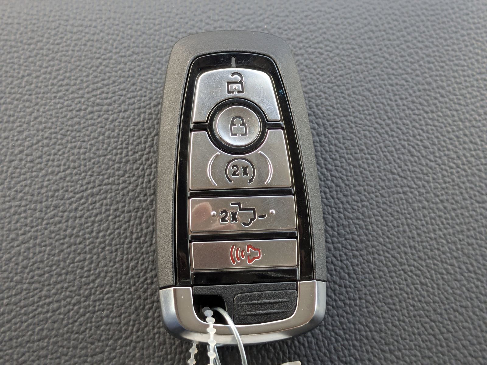 2026 Ford F-350 Super Duty Lariat - Photo 33