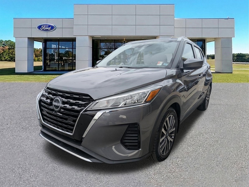 Used 2022 Nissan Kicks SV SUV