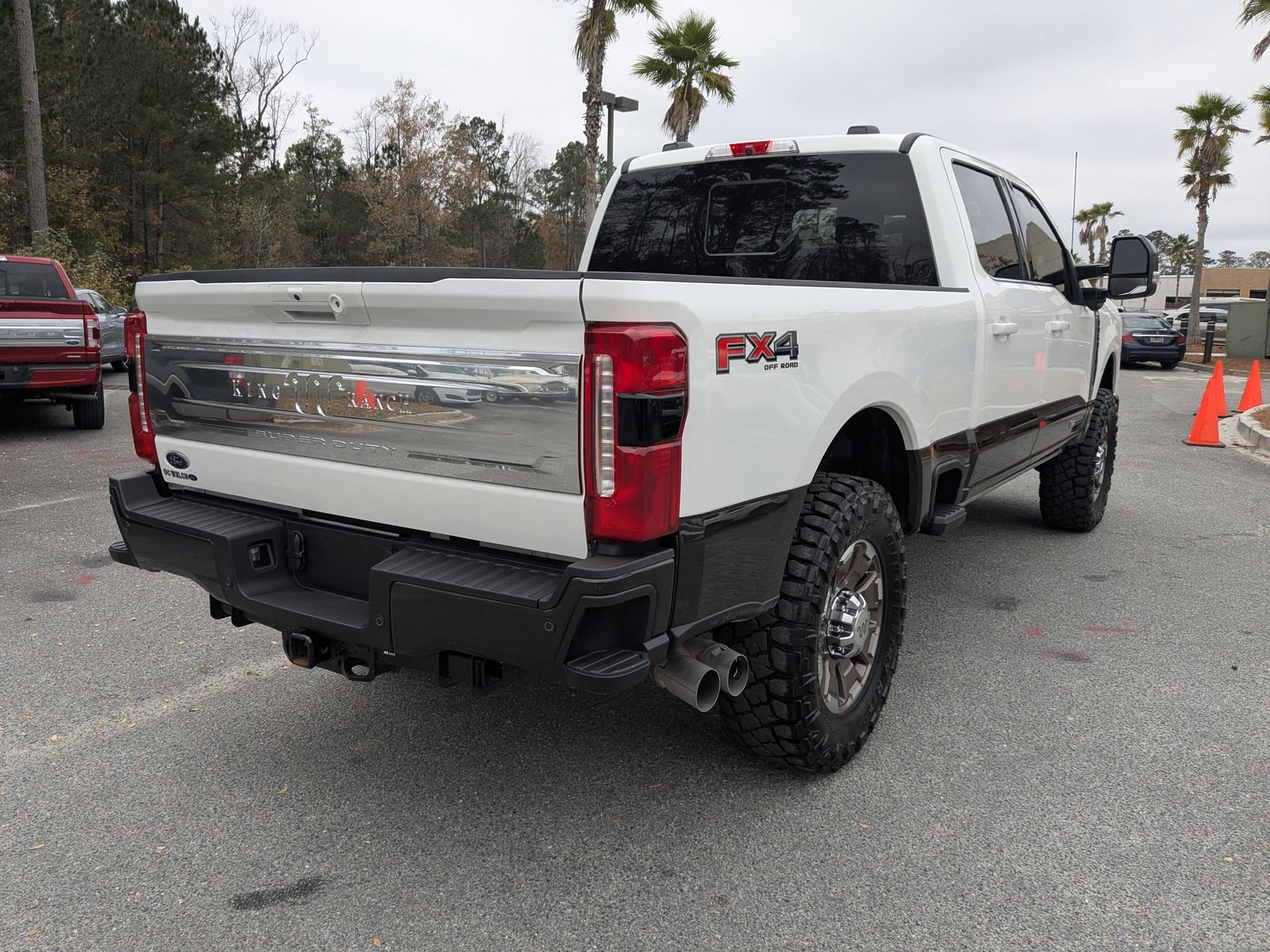 2024 Ford F-350 King Ranch photo 3