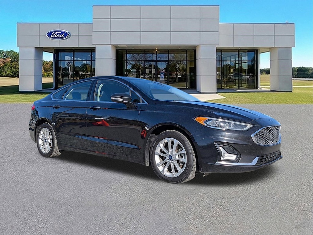 Used 2019 Ford Fusion Energi Titanium Sedan
